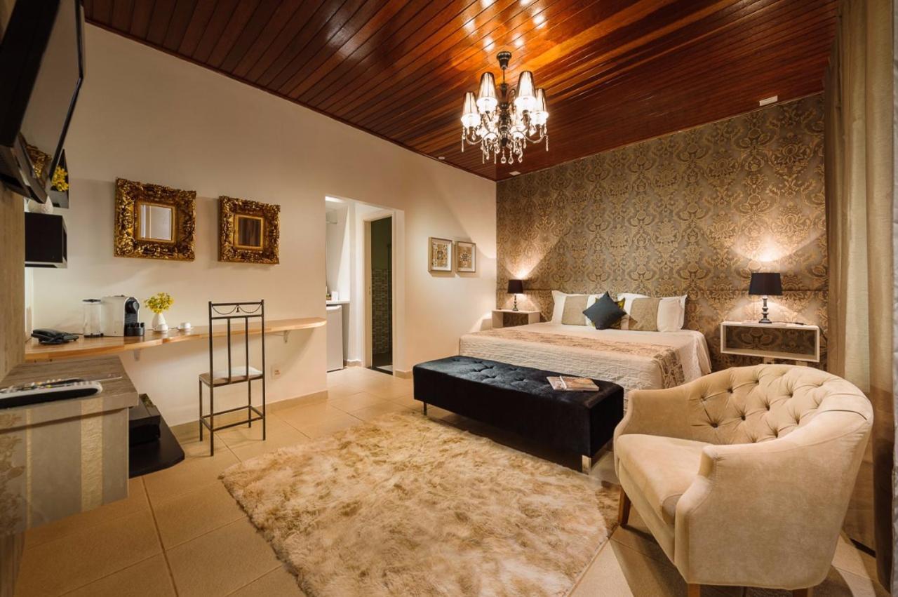 Pousada De Charme Villa Do Comendador Пиренополис Экстерьер фото